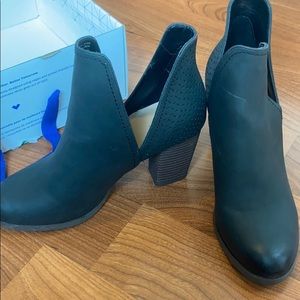 Call it spring booties